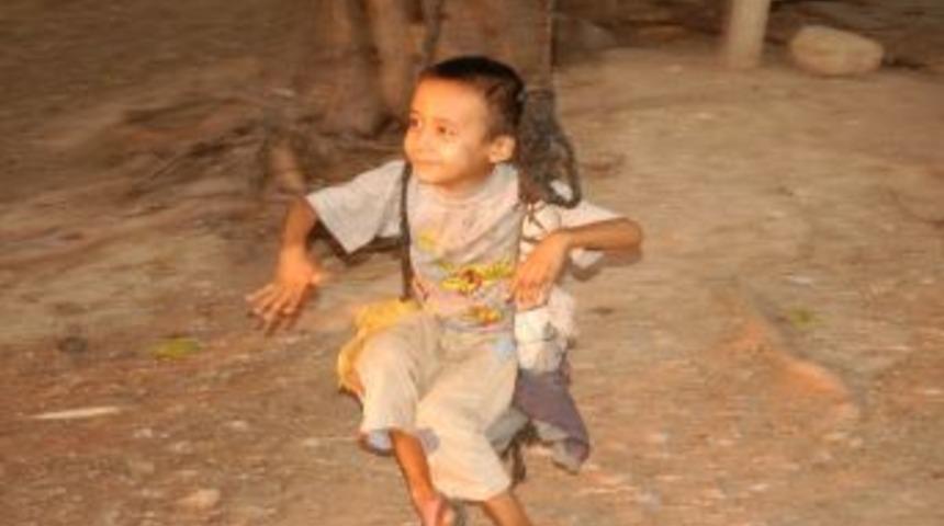 Annesi &ouml;ld&uuml; bir daha konuşmadı