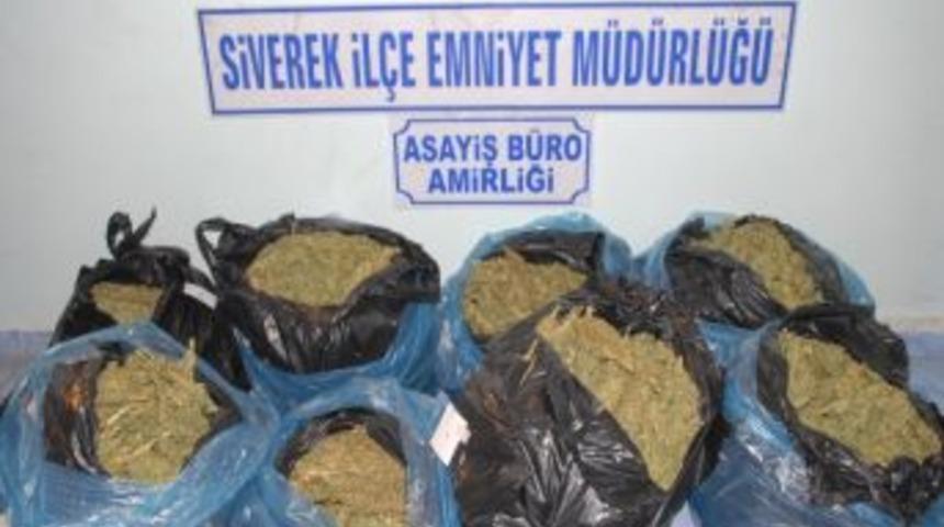 Siverek&rsquo;te 40 Kilo Esrar Maddesi Ele Ge&ccedil;irildi