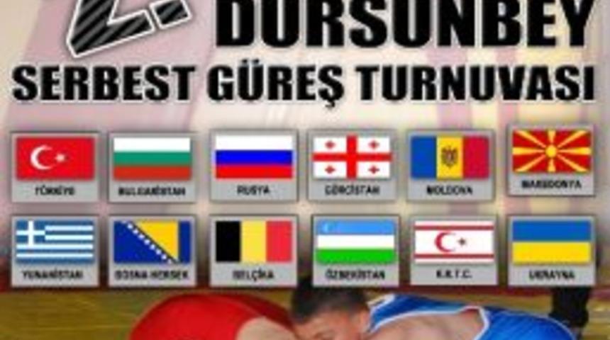 Dursunbey'de Uluslarası G&uuml;reş Turnuvası