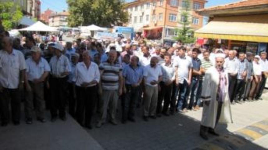 Saadet Partisi Hisarcık İl&ccedil;e Teşkilatınca Şehitler İ&ccedil;in Gıyabi Cenaze Namazı Kılındı