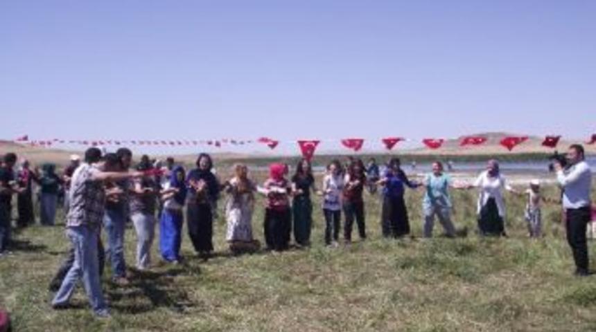 K&ouml;m&uuml;şini K&ouml;y&uuml; G&ouml;l Festivalinin 5.&rsquo;si Yapıldı