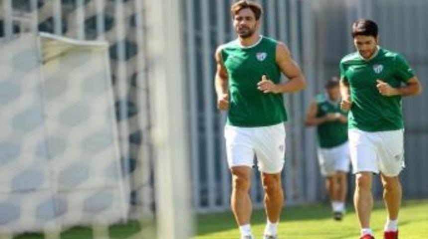 Bursaspor Twente Mesaisine Başladı