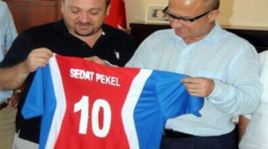 Bandırma Belediye Başkanı Sedat Pekel: