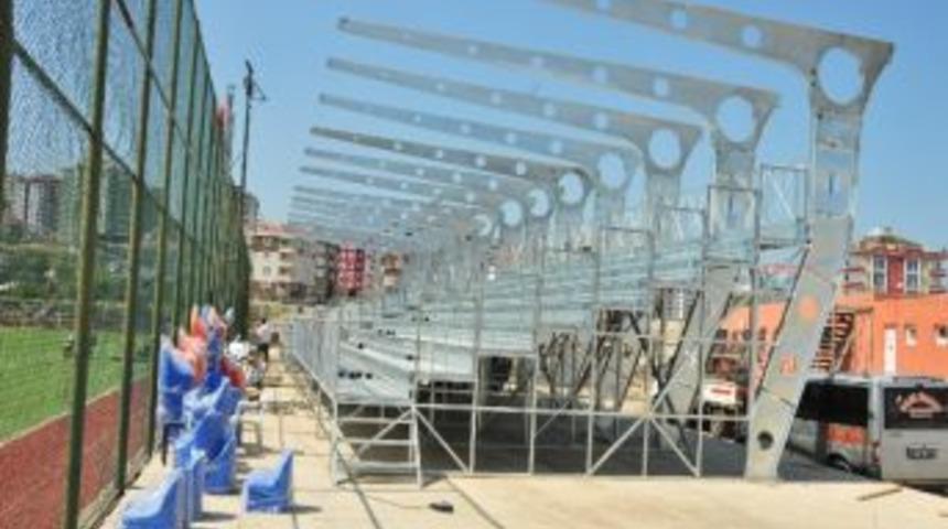 Atakum Stadı&rsquo;nın Trib&uuml;nleri Yapılıyor