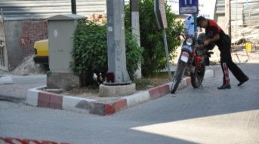 Tarsus&rsquo;ta Ş&uuml;pheli Paket Korkuttu