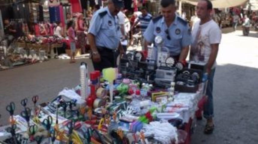 Tire'de Zabıta M&uuml;d&uuml;rl&uuml;ğ&uuml;&rsquo;nden Salı Pazarı Operasyonu