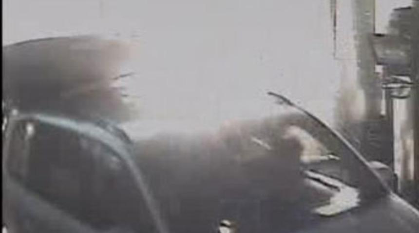 KGS gişesindeki kaza kamerada