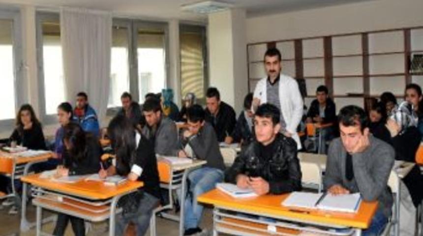 Eğitim Destek Evi&rsquo;nin Başarısı