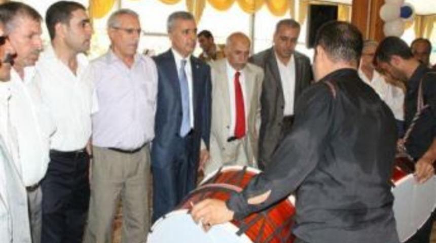 Milletvekili G&ouml;k, kirve oldu