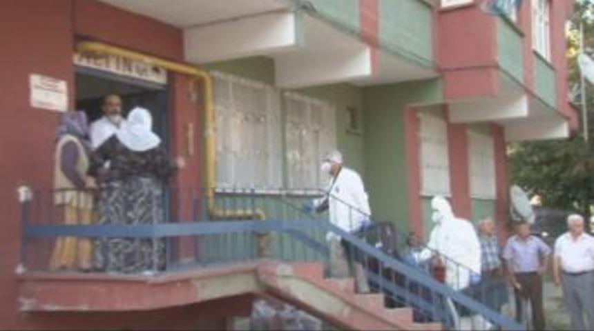 &Ouml;ld&uuml; Kokusu Mahalleyi Sardı