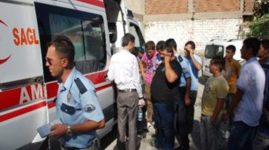 Otomobille Motosiklet &Ccedil;arpıştı: 1 Yaralı