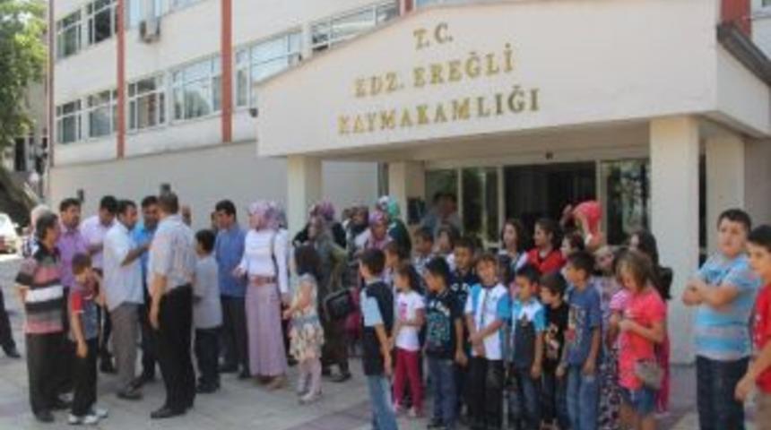 Velilerden &Ccedil;ocukları Başka Okula G&ouml;nderilmesine Tepki