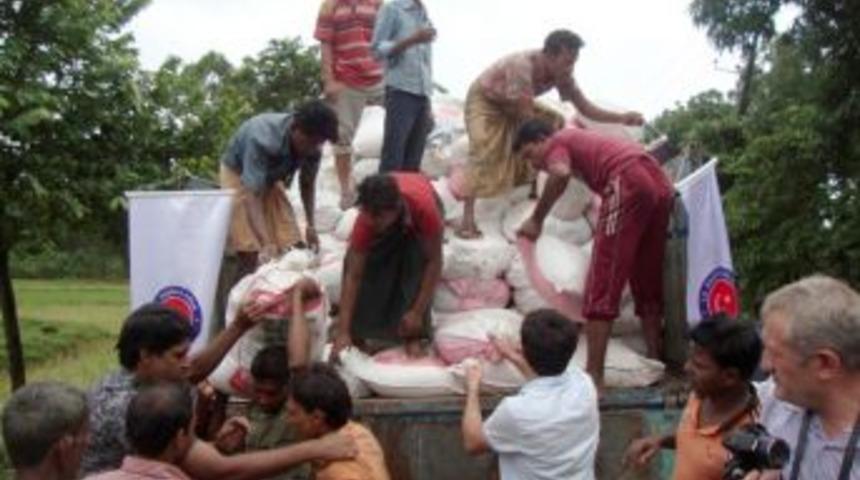 TİKA'dan Arakan'a 15 Bin Kişilik Acil Insani Yardım