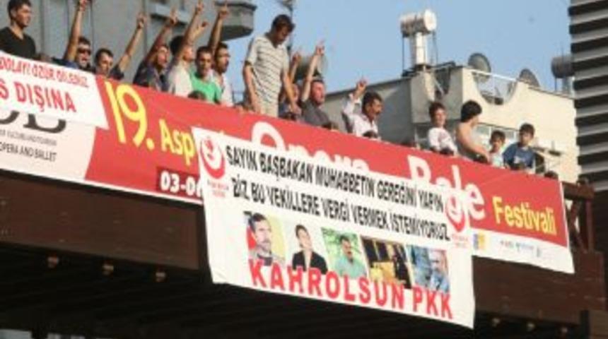BBP'den, Antalya'da Ter&ouml;r &Ouml;rg&uuml;t&uuml;ne Karşı Eylem