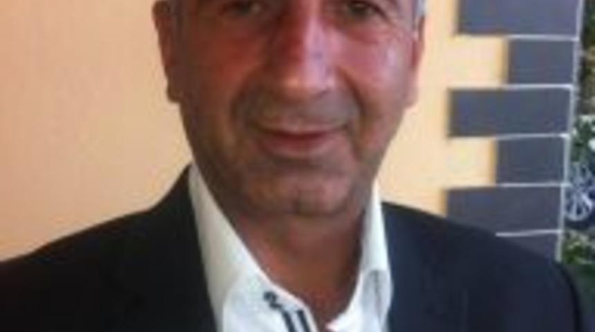 AKP'den belediye başkanlığı aday adayı