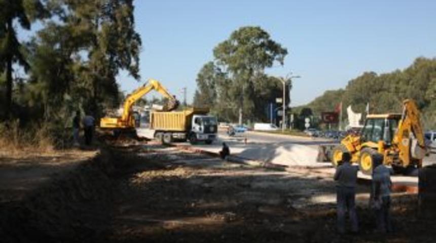 Kavşak d&uuml;zenlemesi