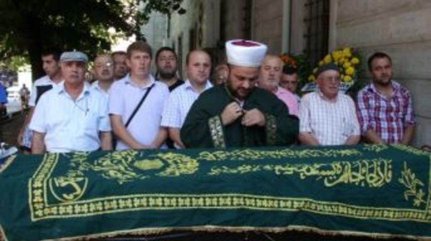 Emekli &Ouml;ğretmen Zekeriya Kalyon vefat etti