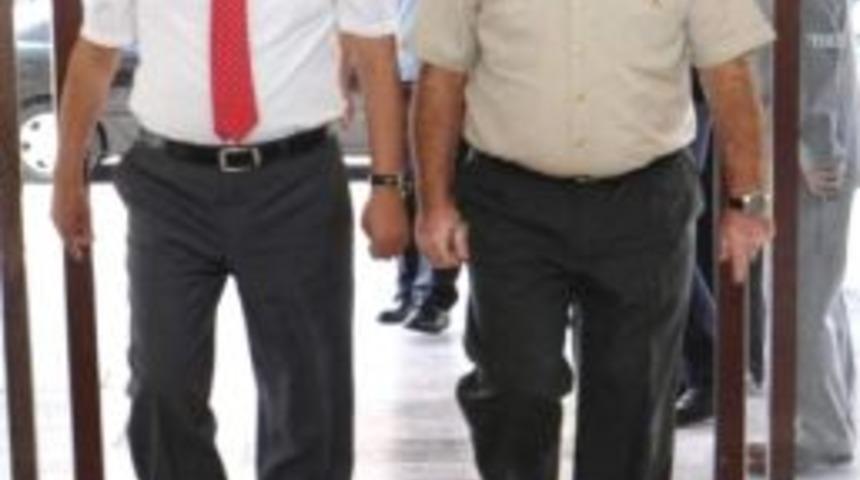 Yeni Alay Komutanı Emniyet M&uuml;d&uuml;r&uuml;n&uuml; Ziyaret Etti