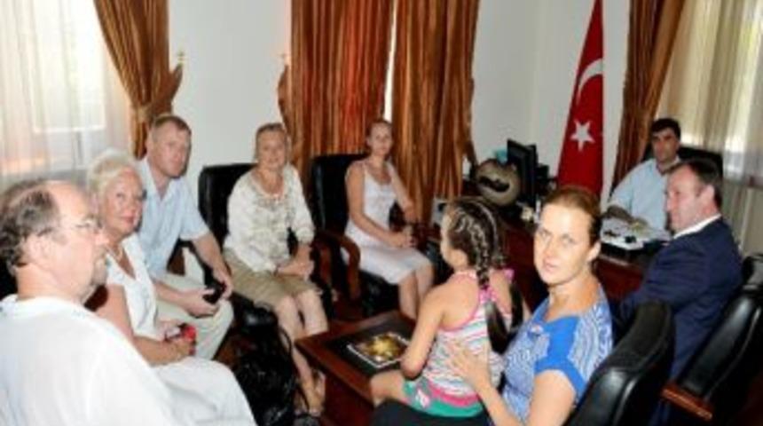 Ukrayna Heyeti Vali Vekili Recep Y&uuml;ksel&rsquo;i Ziyaret Etti