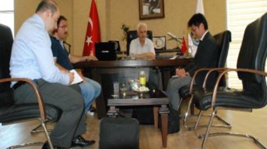 Japon Gazetesinin Temsilcileri Şutso'yu Ziyaret Etti