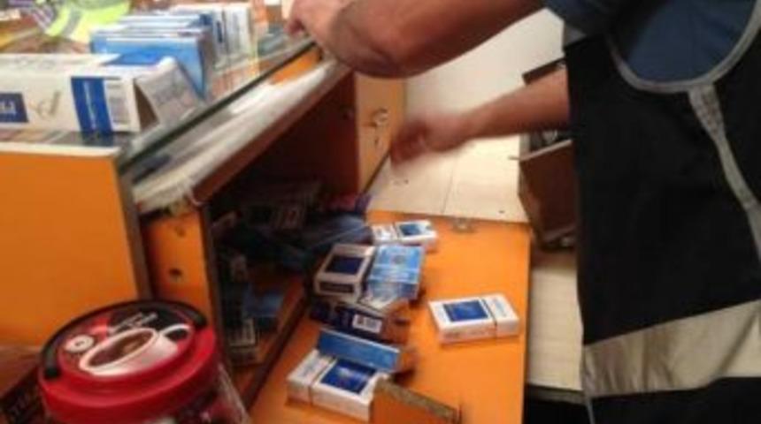 Markette 250 Paket Ka&ccedil;ak Sigara Ele Ge&ccedil;irildi