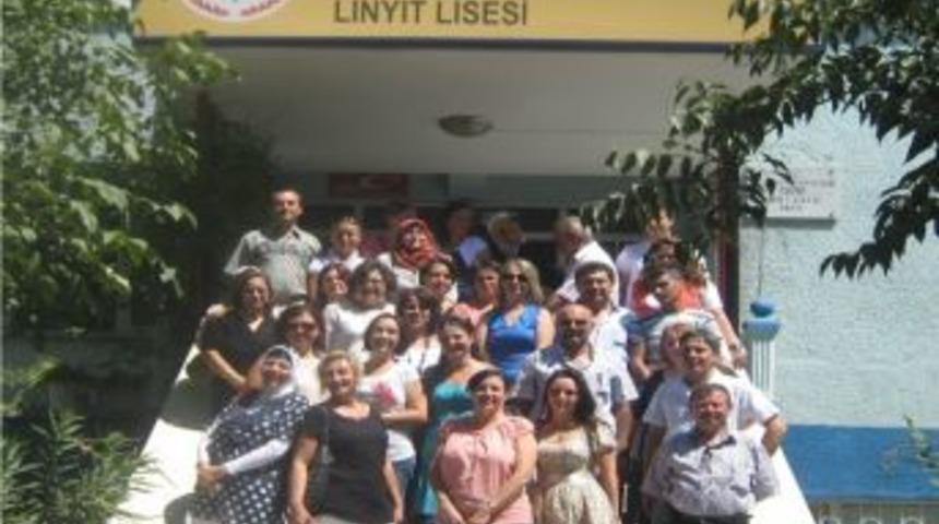 &Ouml;ğrencilik Yıllarında Aynı Sıralarda Oturdular