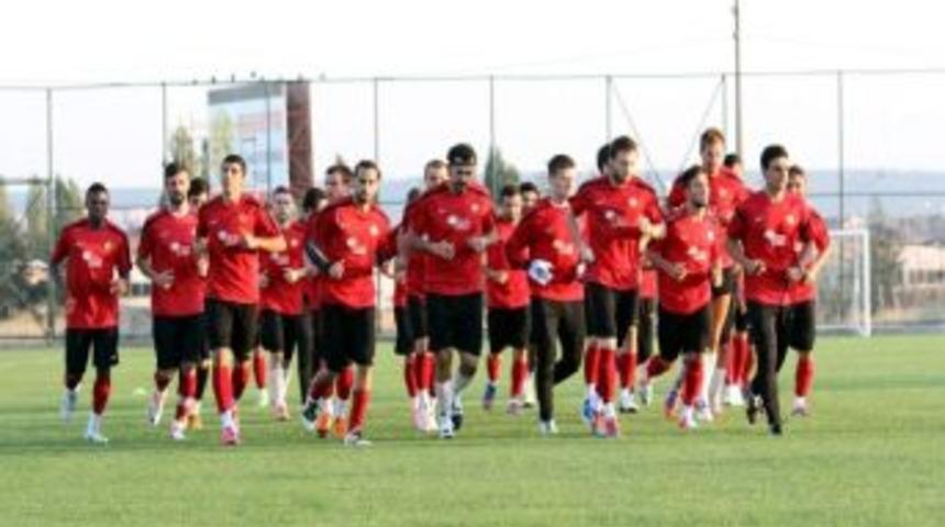 Eskişehirspor Mersin İdman Yurdu Ma&ccedil;ının Hazırlıklarını S&uuml;rd&uuml;r&uuml;yor