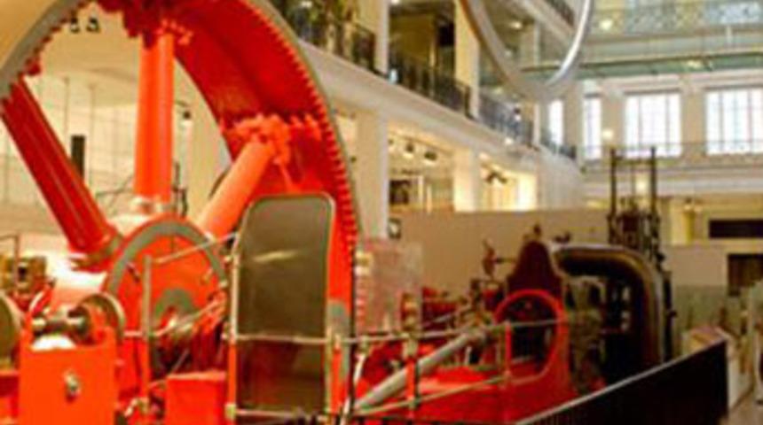 Bu misafirlikte bir gariplik var!