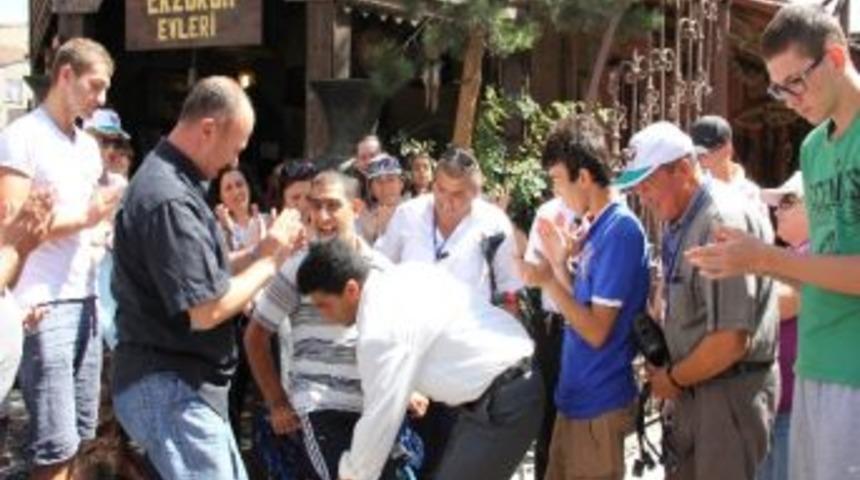 Akasya Hasankale Termal Devrem&uuml;lk&rsquo;ten Engellilere Destek