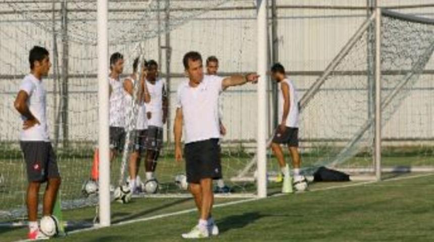 &Ouml;zkara Sabır İstedi