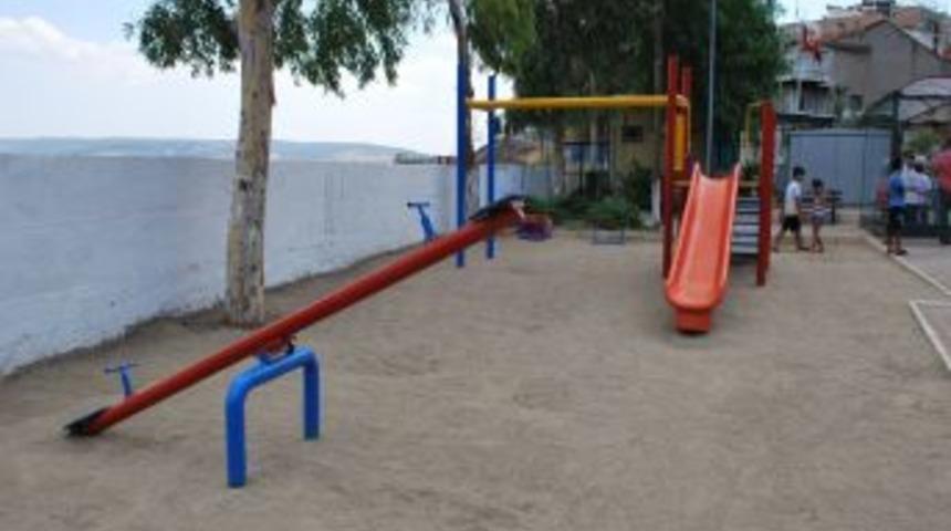 Umut'un Maganda Kurşunuyla &Ouml;l&uuml;m&uuml; Komşularını &Uuml;z&uuml;nt&uuml;ye Boğdu