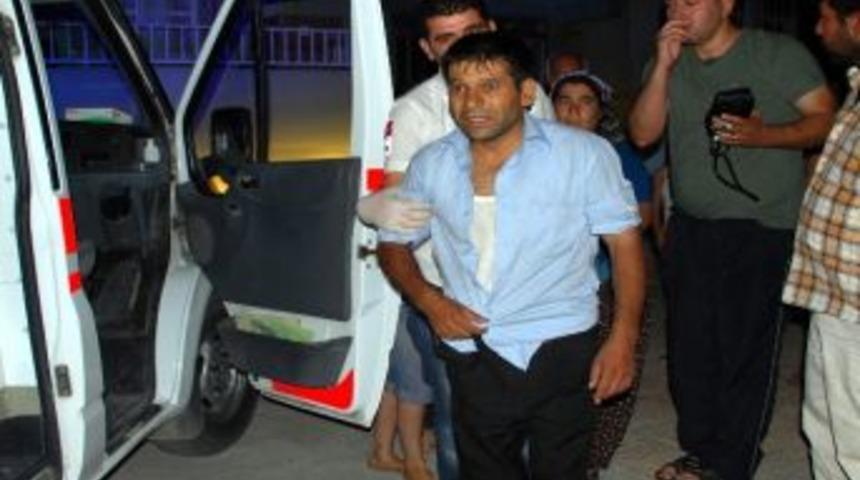 &Ccedil;&ouml;p Toplarken Asans&ouml;rde Sıkışarak Yaralandı