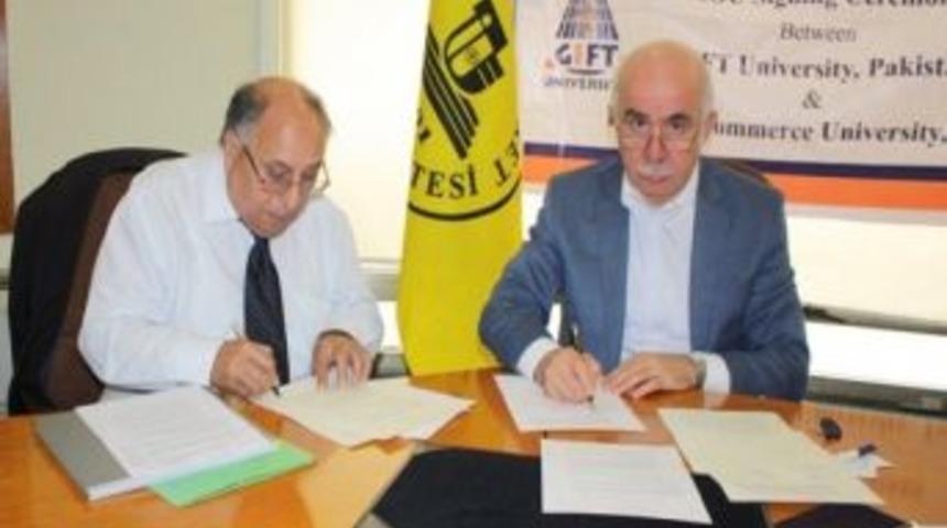 Pakistan İle Eğitim Köprüsü