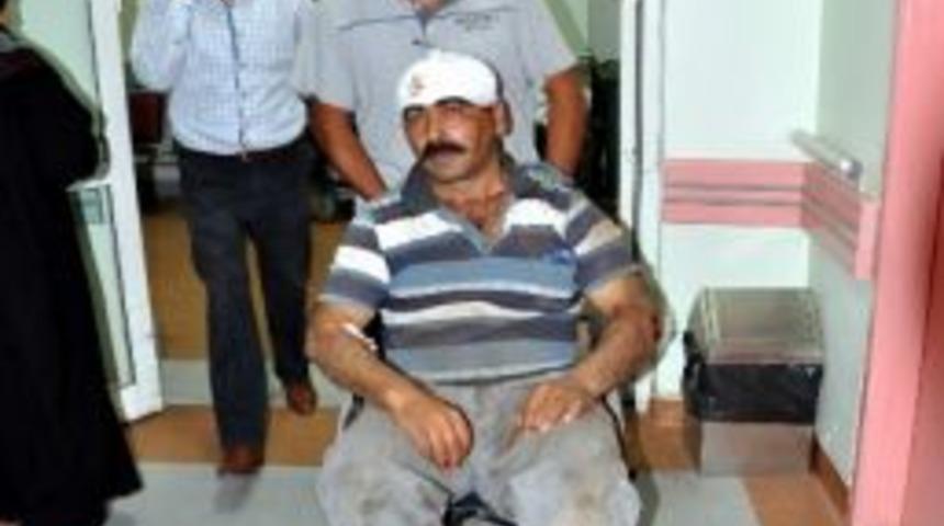 Trakt&ouml;r S&uuml;r&uuml;c&uuml;s&uuml; &Ouml;l&uuml;mden D&ouml;nd&uuml;