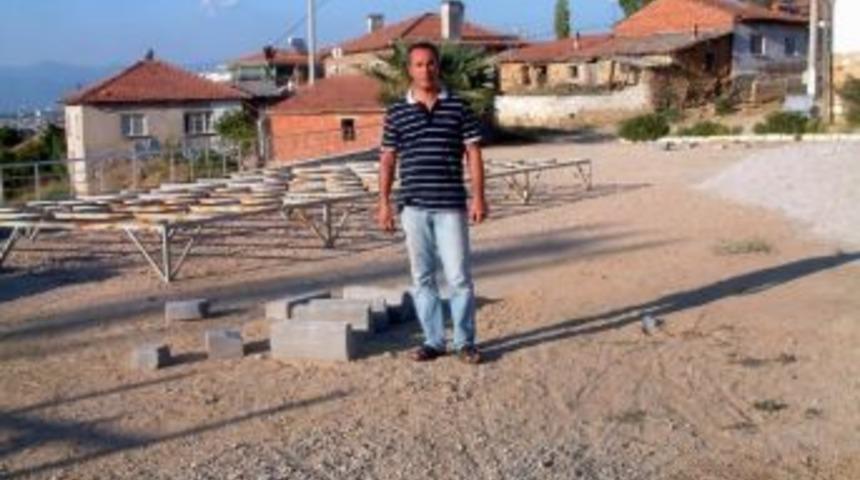 Taylıeli K&ouml;y&uuml;&rsquo;nde Meydan D&uuml;zenlemesi