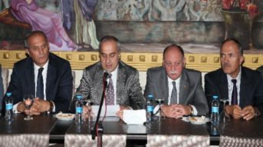 Sakarya&rsquo;da Sivil Toplum &Ouml;rg&uuml;tleri Ter&ouml;r&uuml; Kınadı