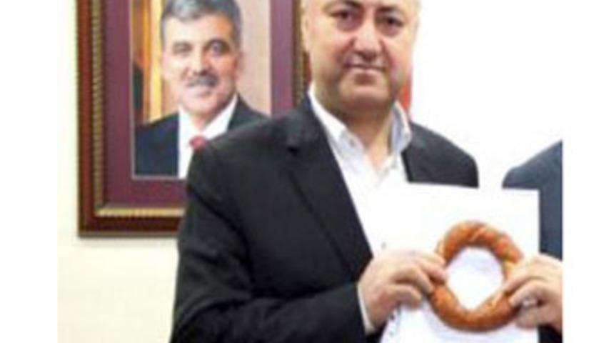 Simit&ccedil;iler Odası Başkanı intihar etti