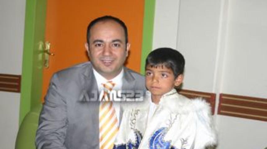 Ak Parti'den s&uuml;nnet ş&ouml;leni