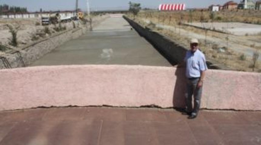 &Ccedil;ay Deresi Islah &Ccedil;alışmaları Başladı