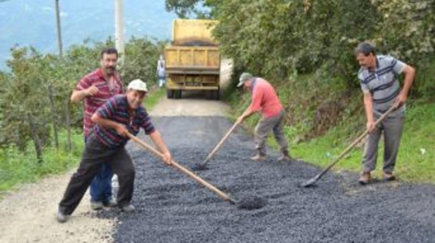 Kabad&uuml;z Belediyesi'nde Yol Yapım &Ccedil;alışmaları
