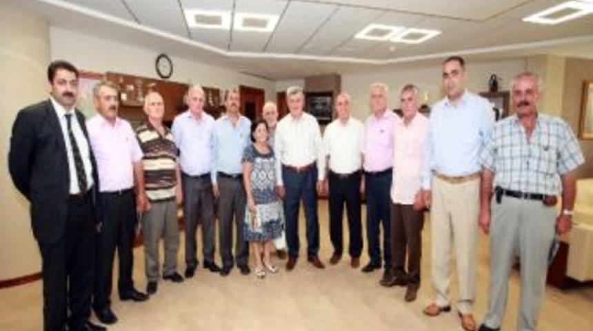 Başkan Karaosmanoğlu G&ouml;lc&uuml;kl&uuml; Muhtarları Dinledi