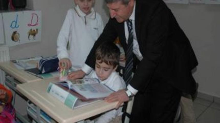 "4+4+4 Sistemi &Ccedil;ocukları Tek Y&ouml;nl&uuml; Sistem Ve Y&ouml;nlendirmeden Kurtaracak"