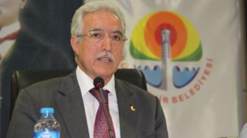 Aldırmaz'dan kutlama mesajı