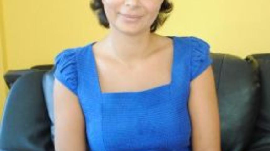 Kızıyla Aynı Dersaneye Giderek &Uuml;niversiteyi Kazandı