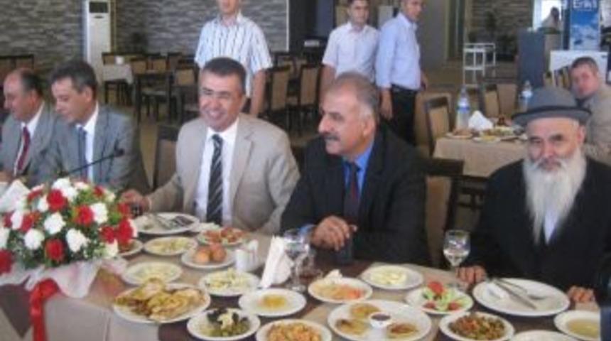 Vali Lekesiz, Din Adamlarıyla Bir Araya Geldi