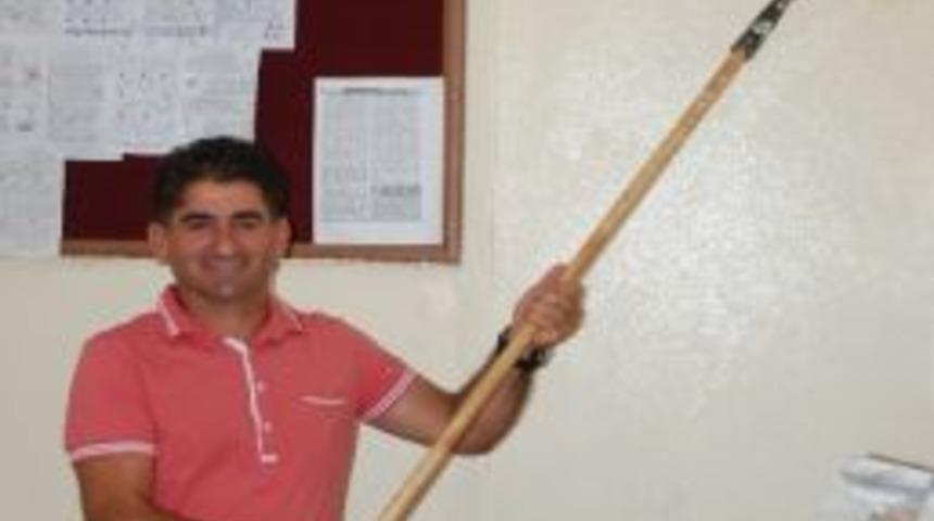 Didimli Rotaryenlerden Cumhuriyet İlk&ouml;ğretim Okuluna Destek..