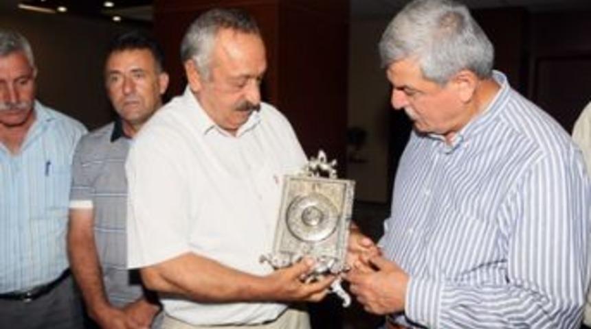 Cemevlerinden hizmet teşekk&uuml;r&uuml;