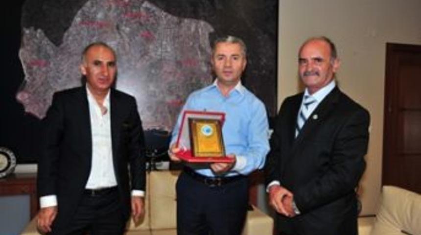 Beyazay&rsquo;dan Başkan Uzun&rsquo;a teşekk&uuml;r