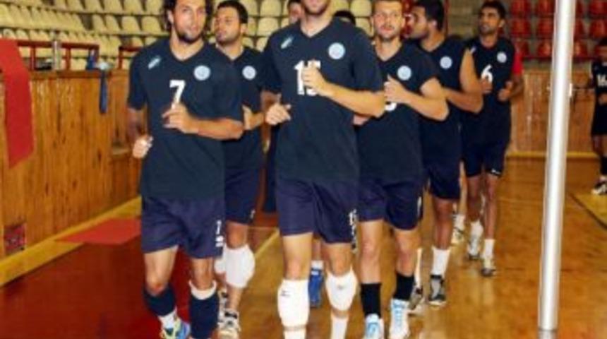 4 Eyl&uuml;l Belediyespor Voleybol Takımı Lige Hazırlanıyor