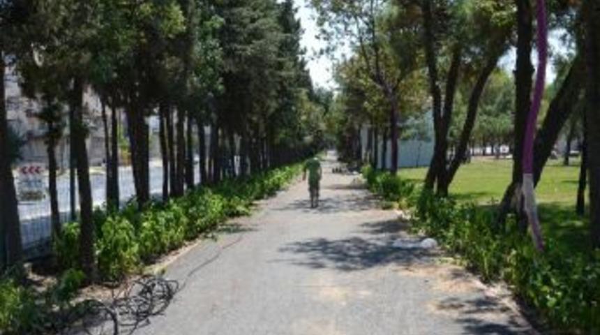 &Ccedil;orlu Cumhuriyet Parkı&rsquo;nda &Ccedil;alışmalar Son Hız